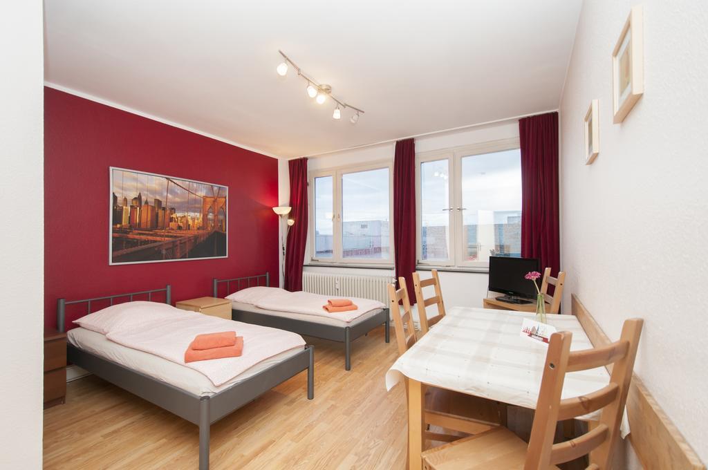 City-Appartements Nordkanalstrasse - Monteurunterkunft ฮัมบูร์ก ภายนอก รูปภาพ